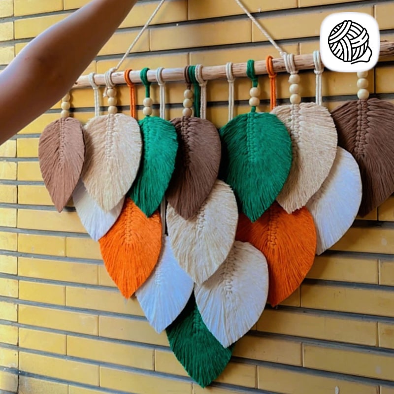 دیوار کوب مکرومه بافی مدل پر برگ کد 01 (طول 80cm) - فروشگاه اینترنتی مکرومه
